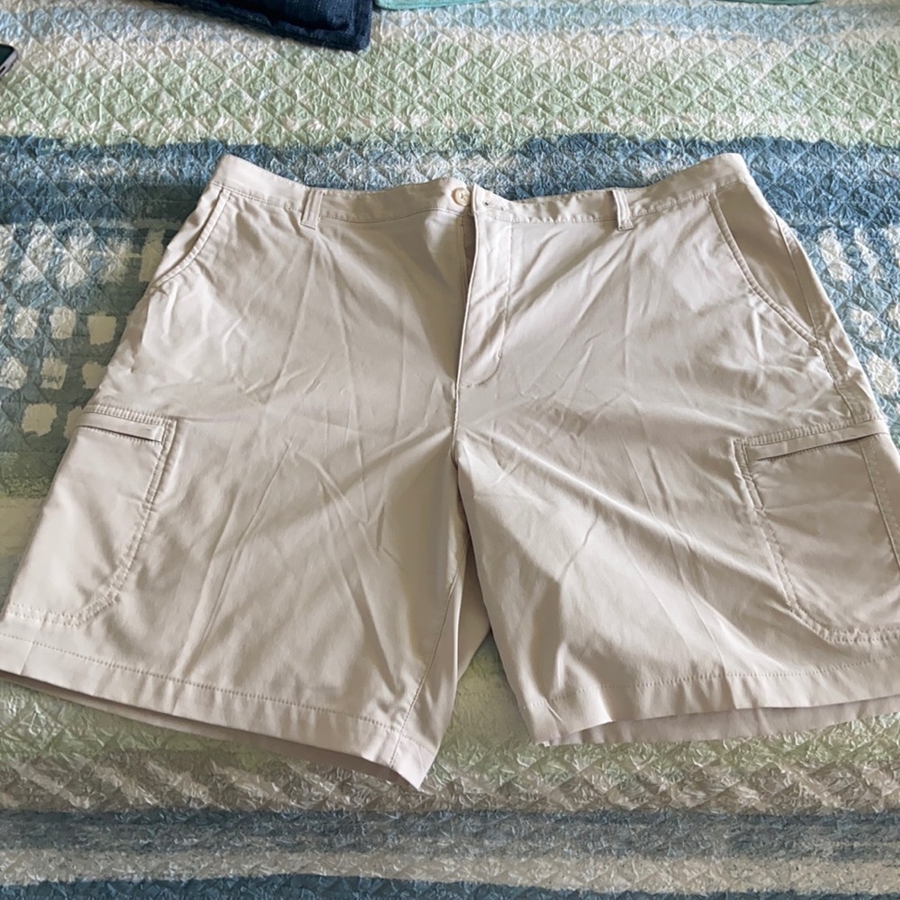 Men’s chaps golf shorts
